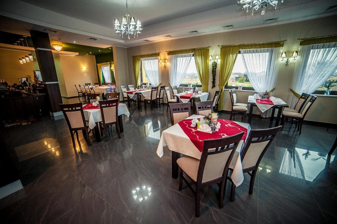 Hotel Ab Tychy Εξωτερικό φωτογραφία