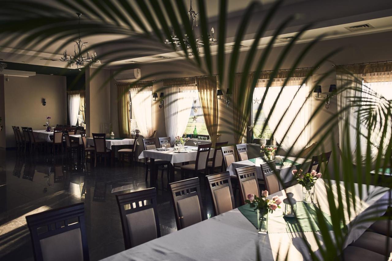 Hotel Ab Tychy Εξωτερικό φωτογραφία
