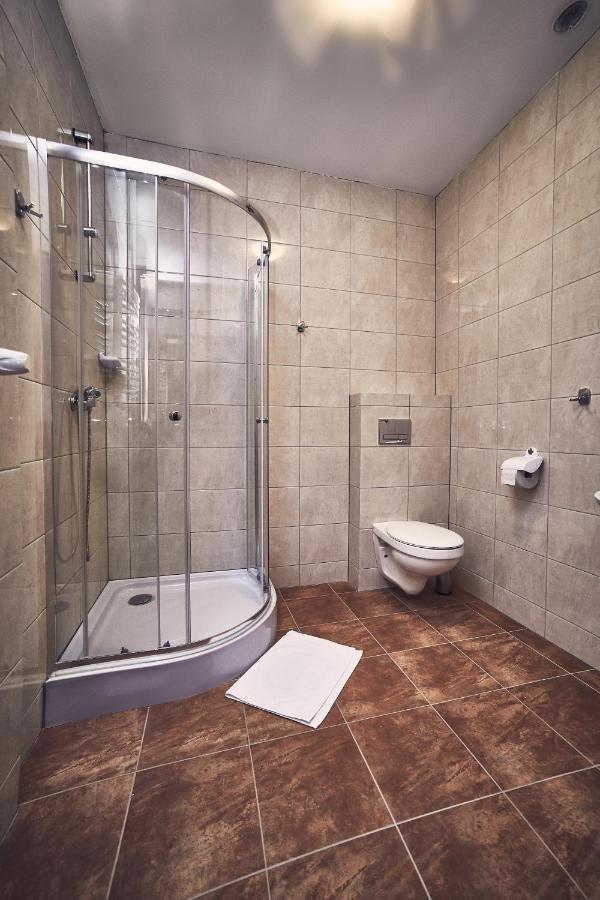 Hotel Ab Tychy Εξωτερικό φωτογραφία